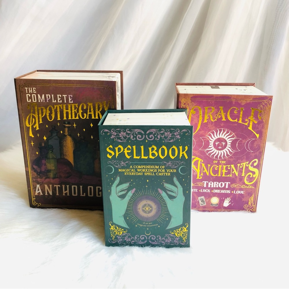 Halloween Decor Books 3 pk